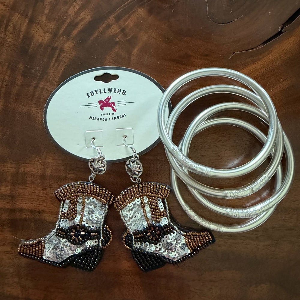 Beaded Cowboy Boot Earrings in Brown & Silver